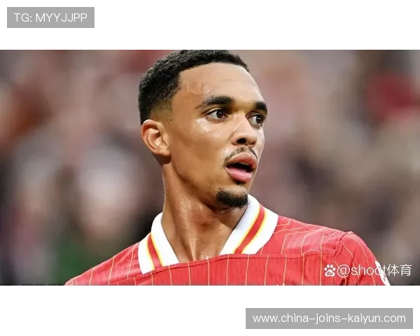 利物浦边路突破形成优势，阿诺德弧线传中变进球